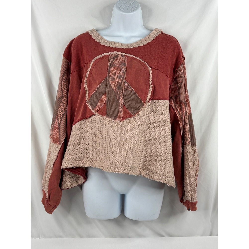 POL Peace and Love Long Sleeve Peace Emblem Terry Top in Red FKT 1078